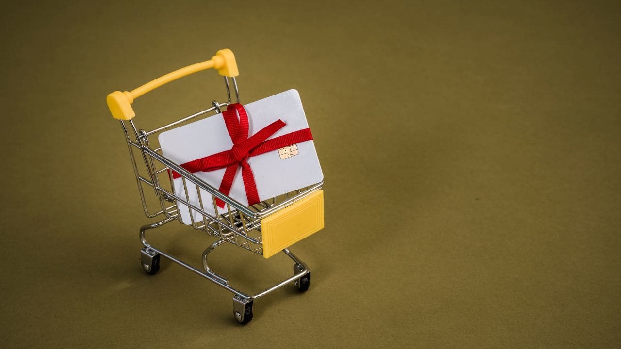 Gift Card Hacking: The Insider Secrets to Unlocking Hidden Cash!